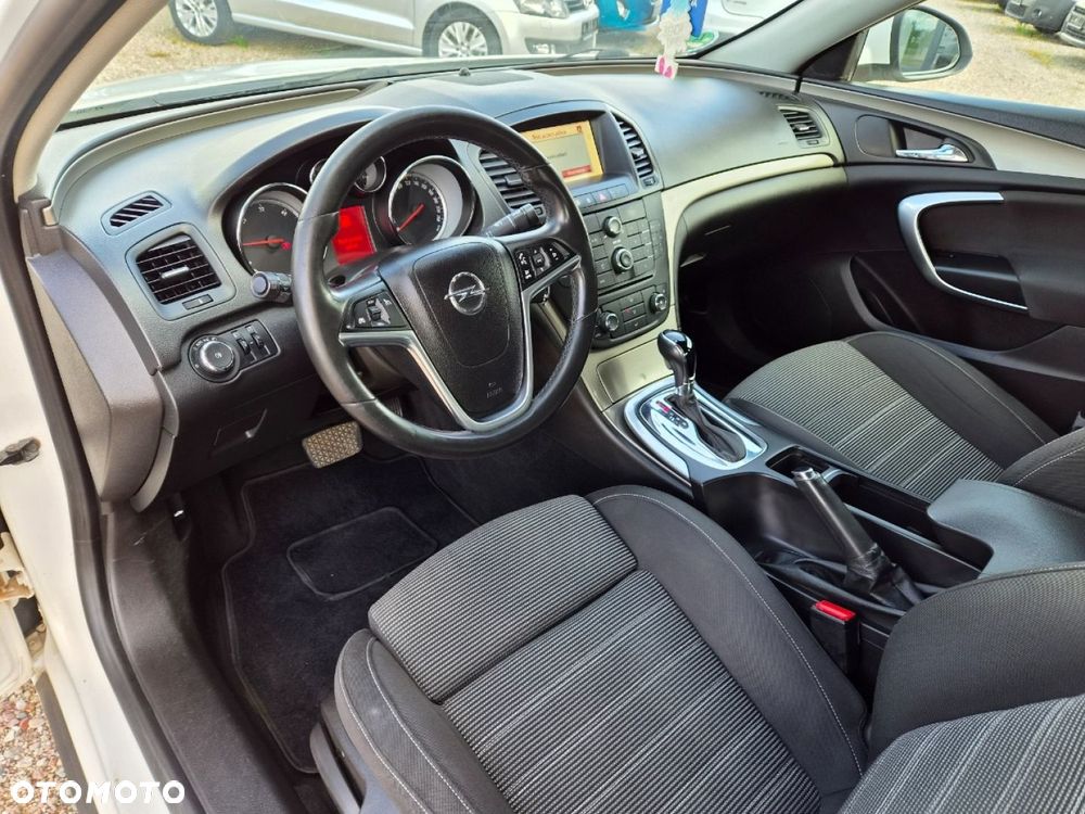 Opel Insignia 2.0 CDTI - 6