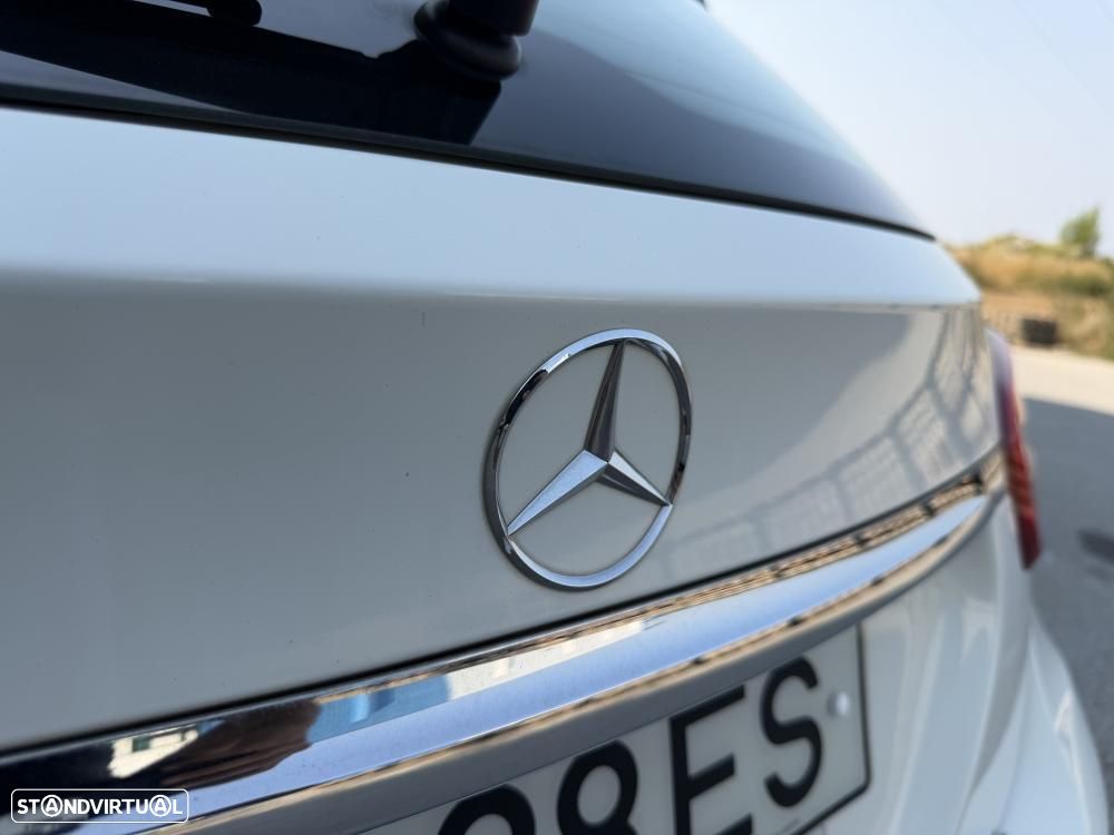 Mercedes-Benz GLA 180 d 7G-DCT AMG Line - 9