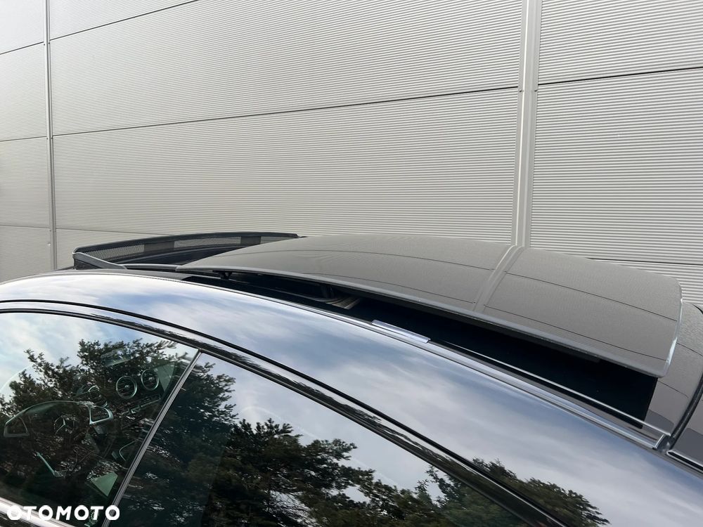 Mercedes-Benz Klasa C 300 7G-TRONIC AMG Line - 25