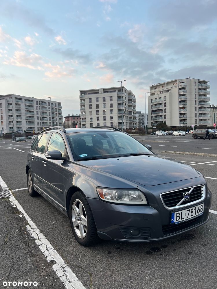 Volvo V50 2.0D Momentum - 1