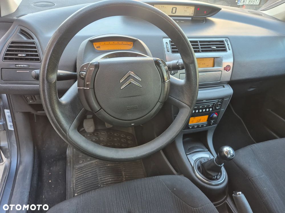 Citroën C4 - 11