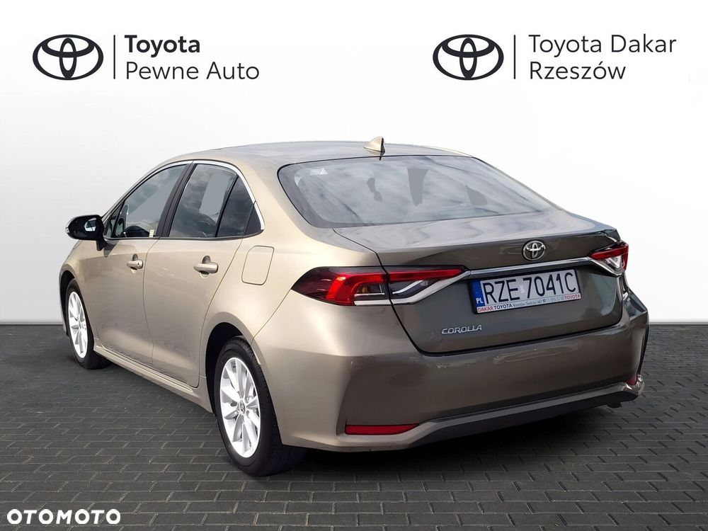 Toyota Corolla - 3