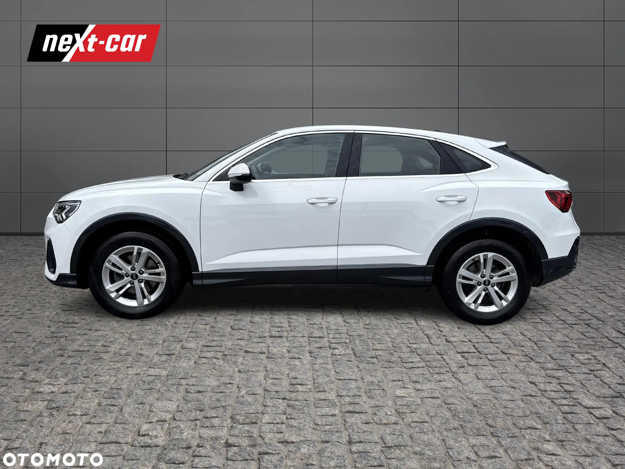 Audi Q3 Sportback ver-35-tfsi-advanced-s-tronic - 2