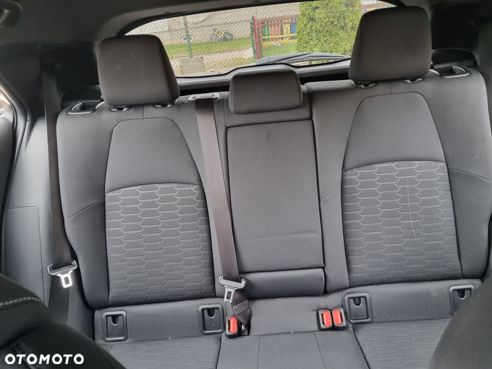 Toyota Corolla - 6
