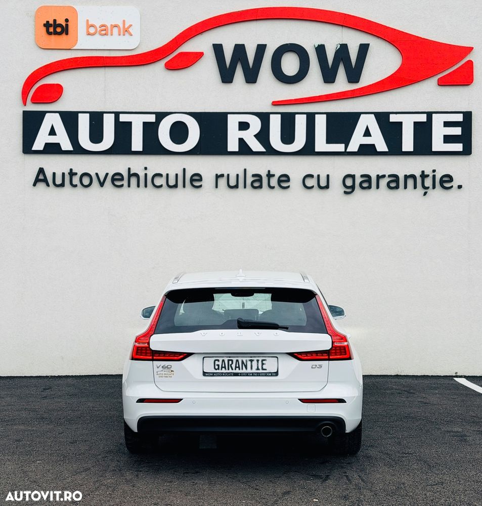 Volvo V60 D3 Momentum Pro - 33