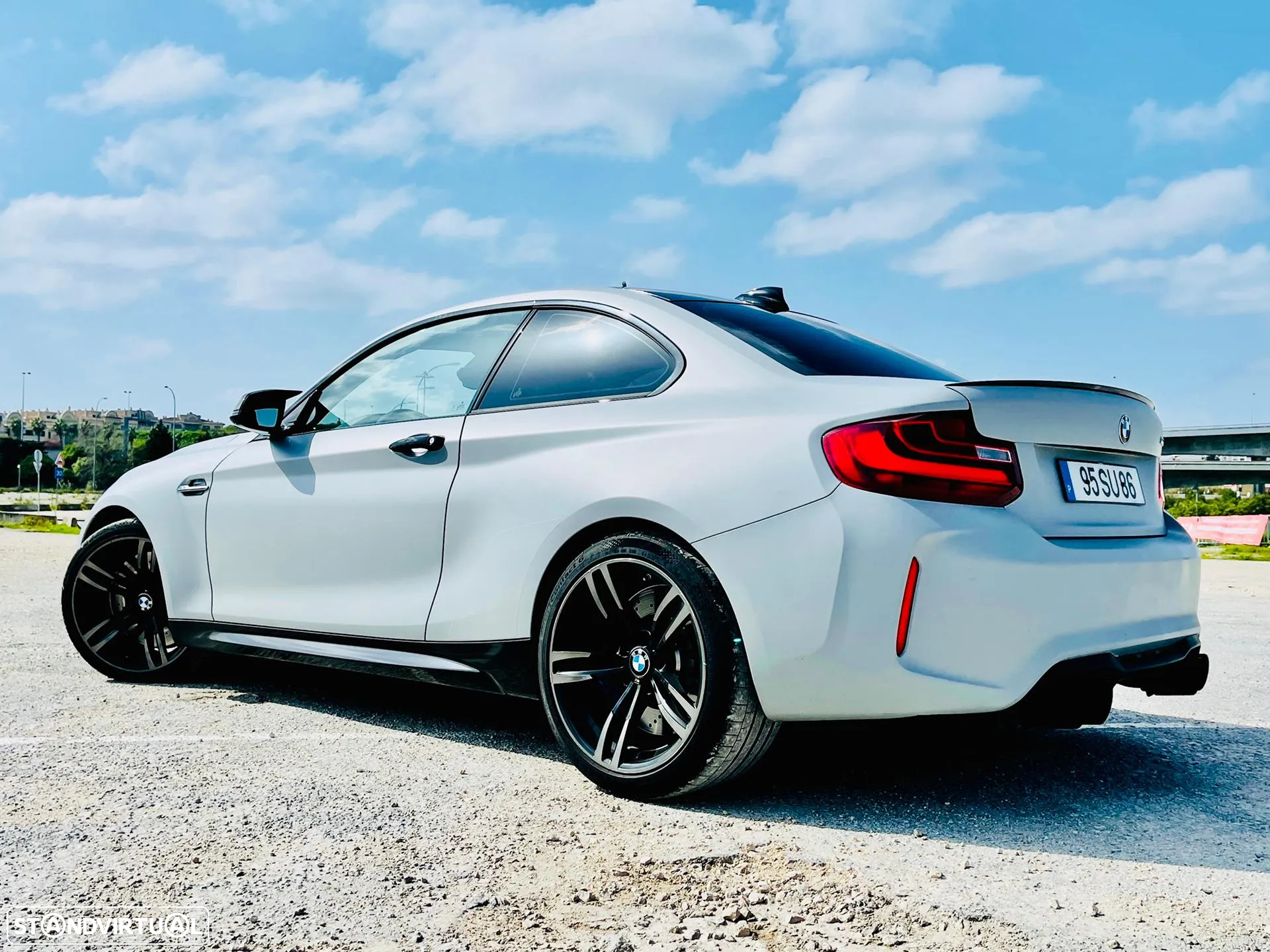 BMW M2 Auto - 31