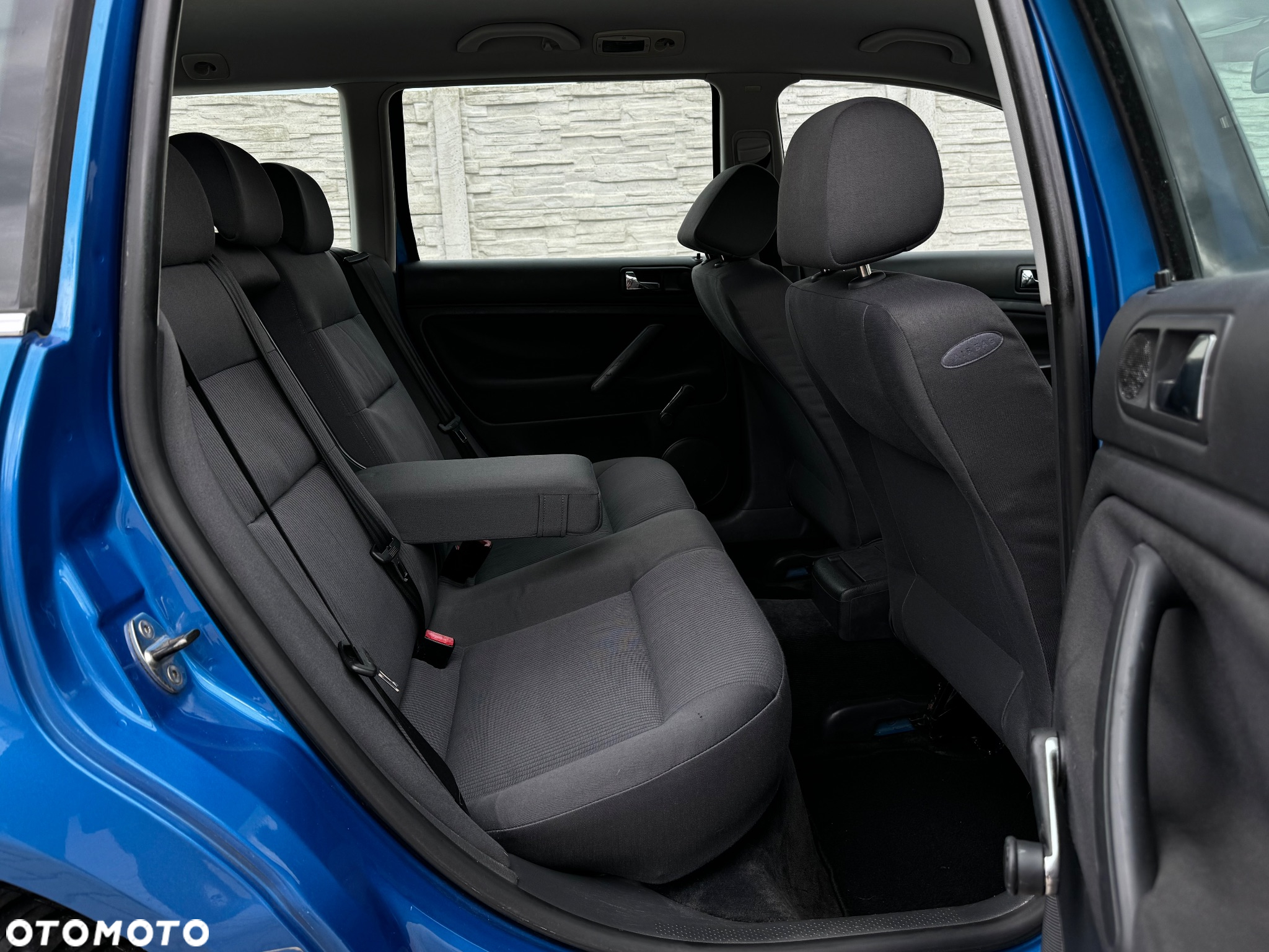 Volkswagen Passat 1.6 Comfortline - 8