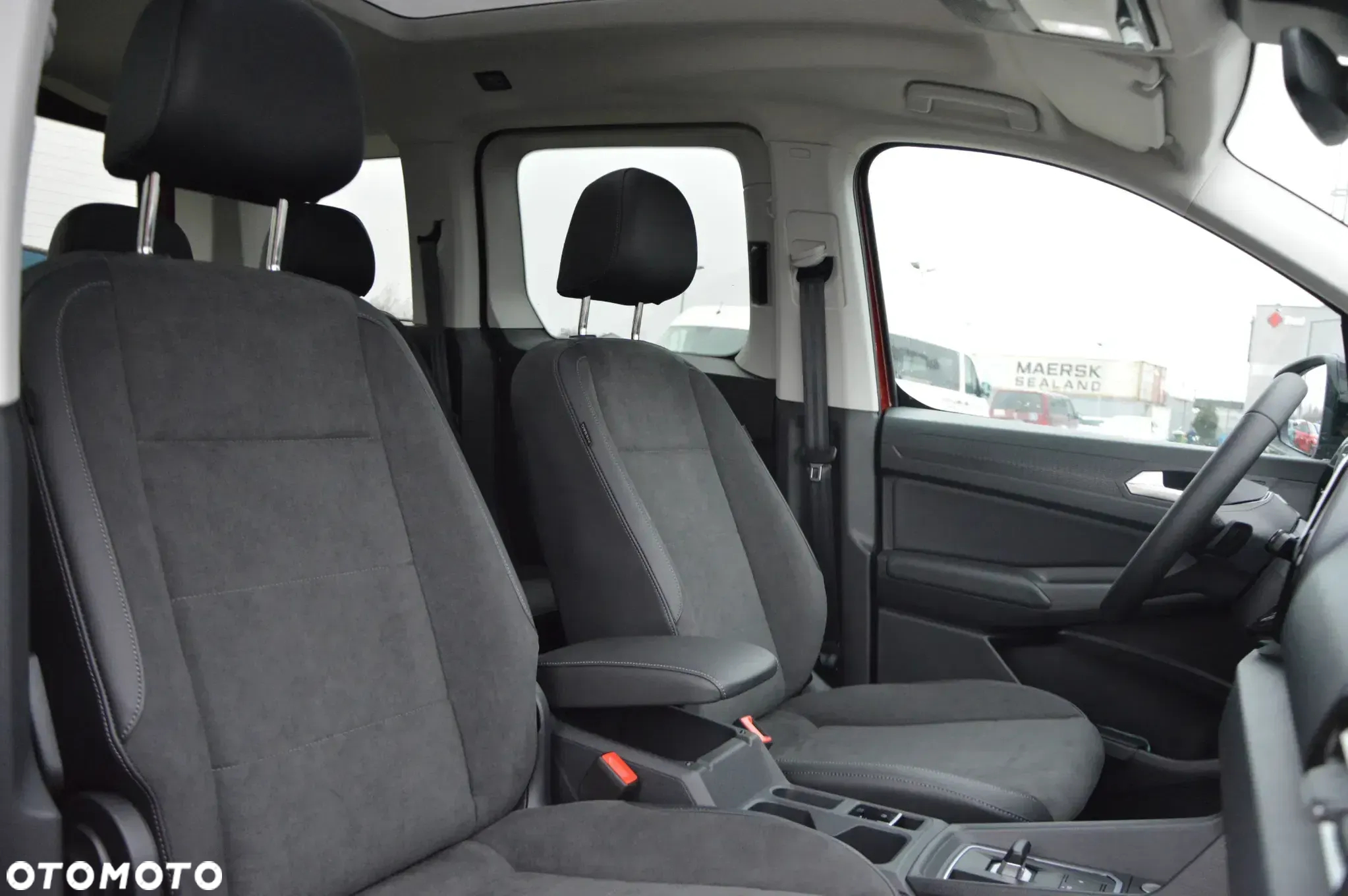 Volkswagen Caddy 1.5 TSI DSG - 9