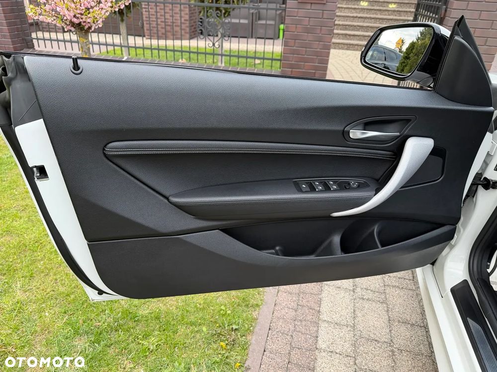 BMW Seria 2 218d M Sport - 11