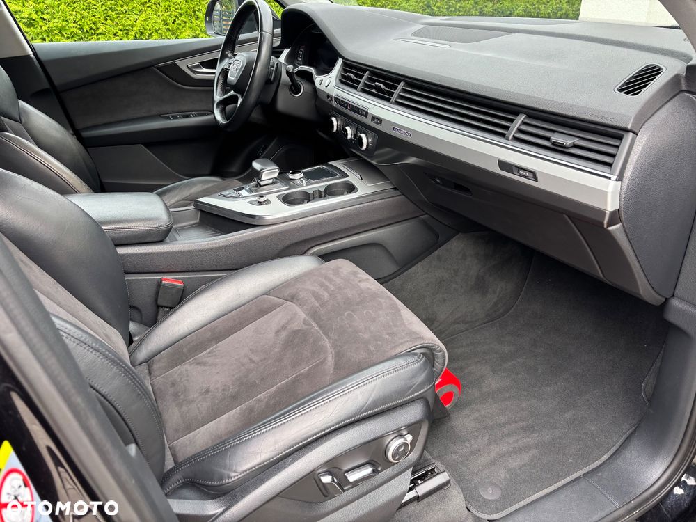 Audi Q7 45 TDI mHEV Quattro S Line Tiptr - 34