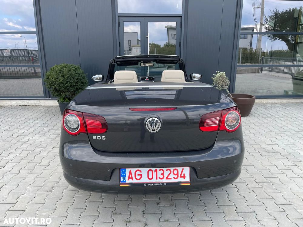 Volkswagen Eos 2.0 TDI DPF Exclusive - 4