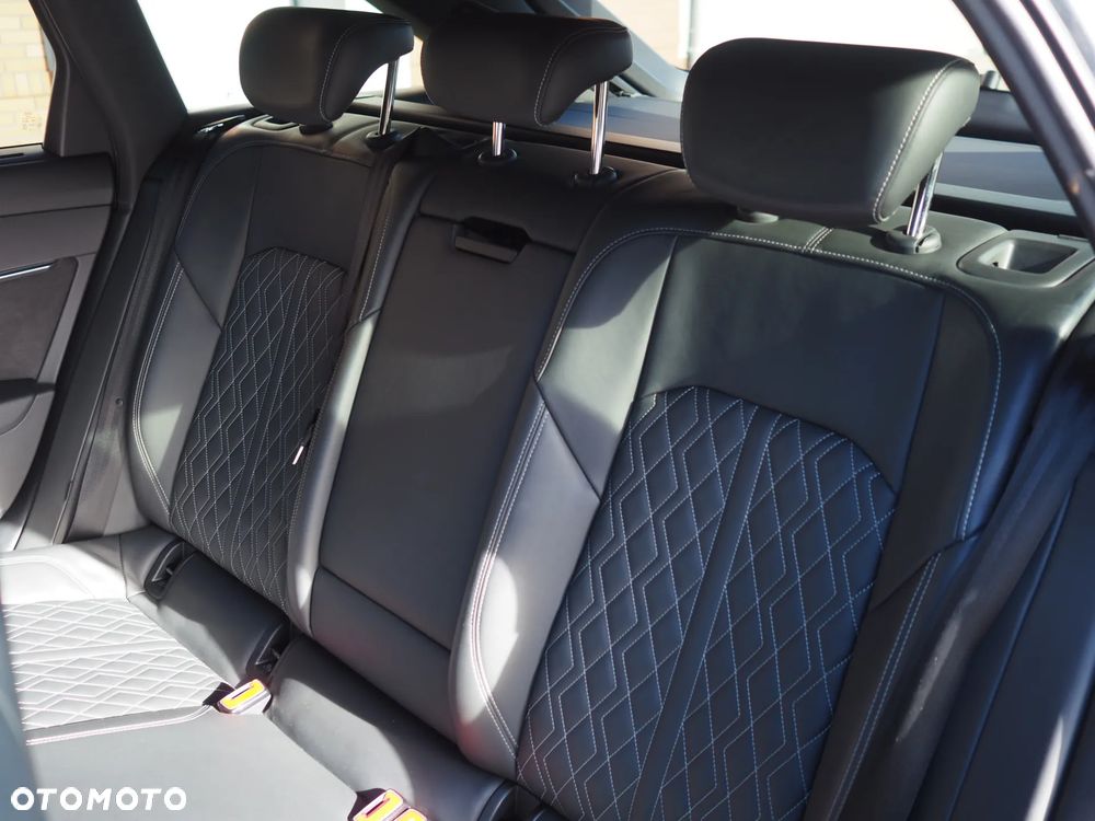 Audi A6 Avant - 29
