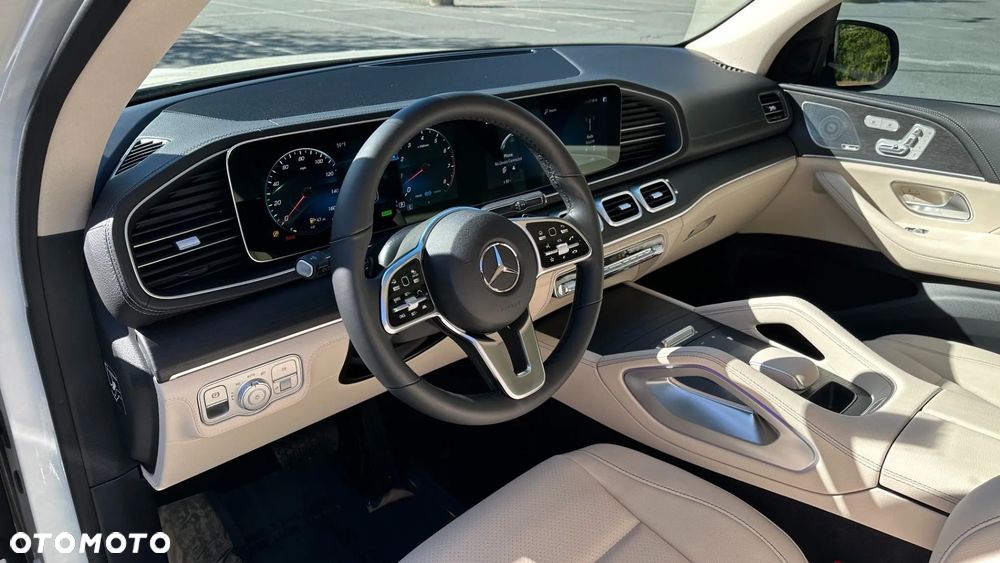 Mercedes-Benz GLE - 10