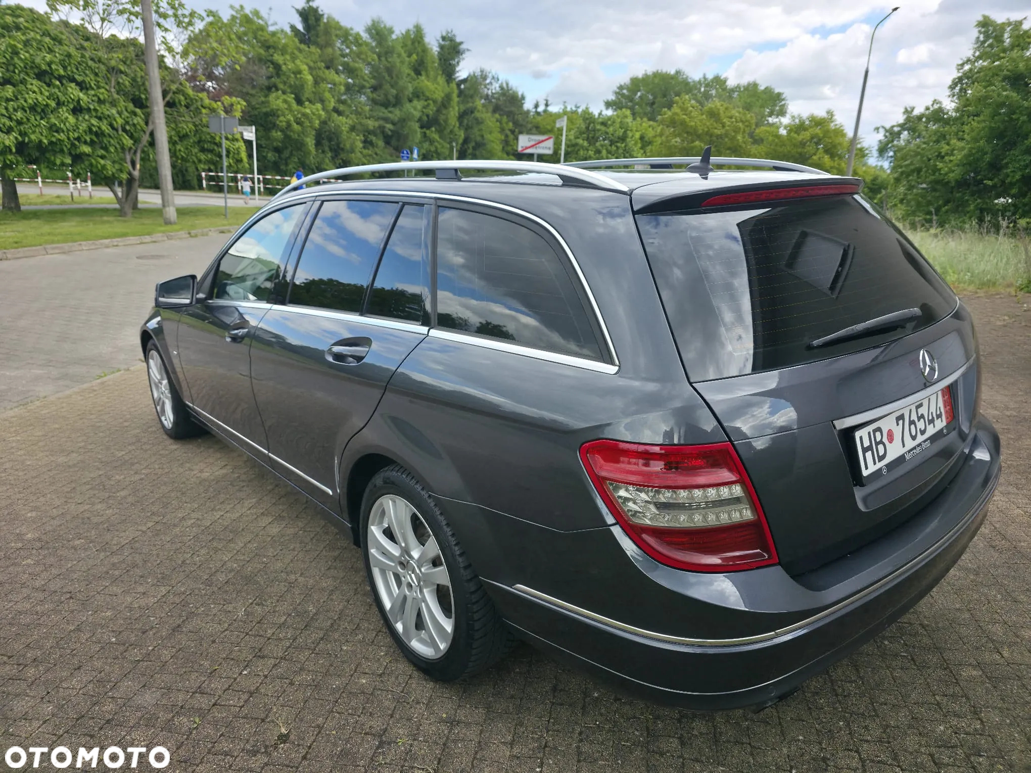 Mercedes-Benz Klasa C 180 T Kompressor Automatik BlueEFFICIENCY - 15