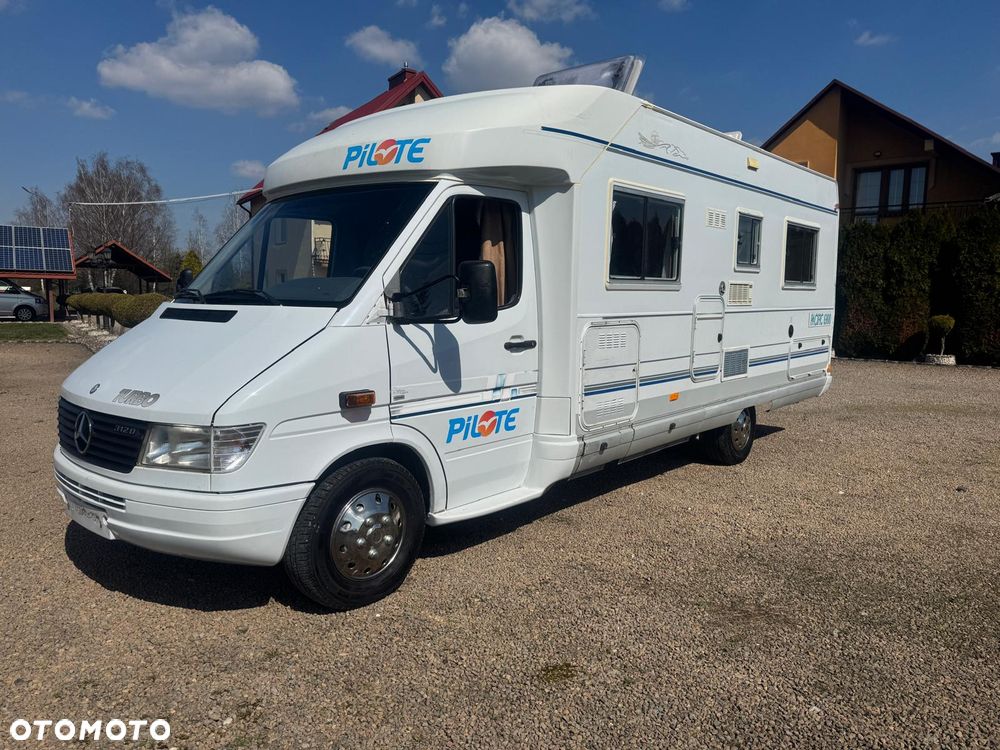 Mercedes-Benz Sprinter - 5