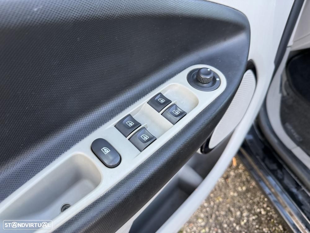 Renault Zoe (c/ Bateria) Intens - 17