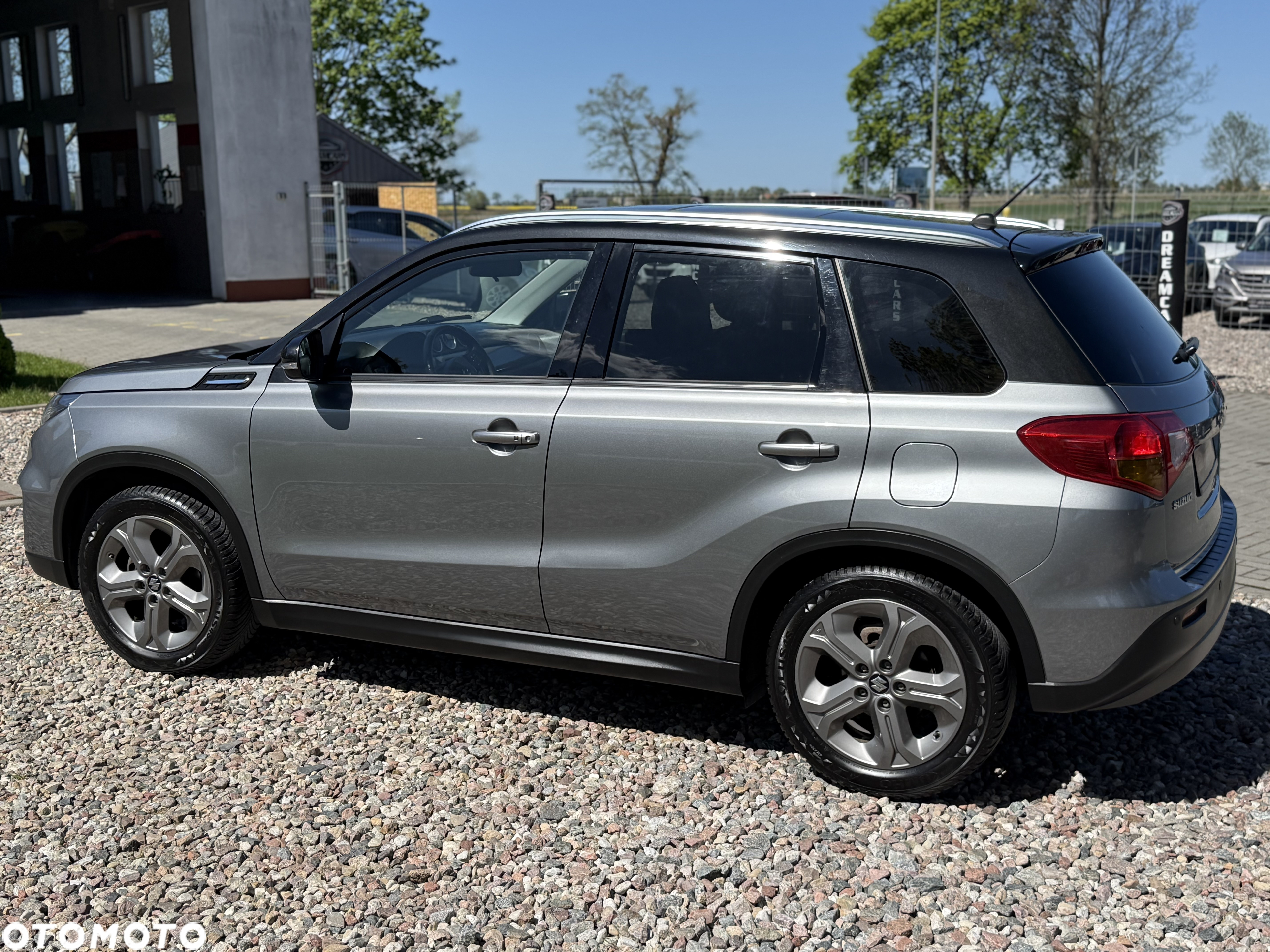 Suzuki Vitara - 8