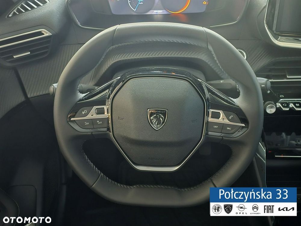 Peugeot 208 - 31
