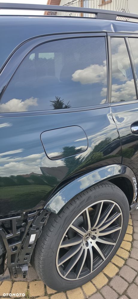 Mercedes-Benz GLS - 34