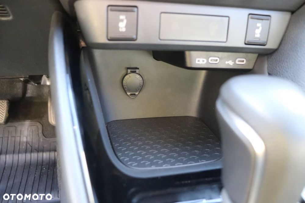 Toyota Yaris Hybrid 1.5 Selection Style - 21