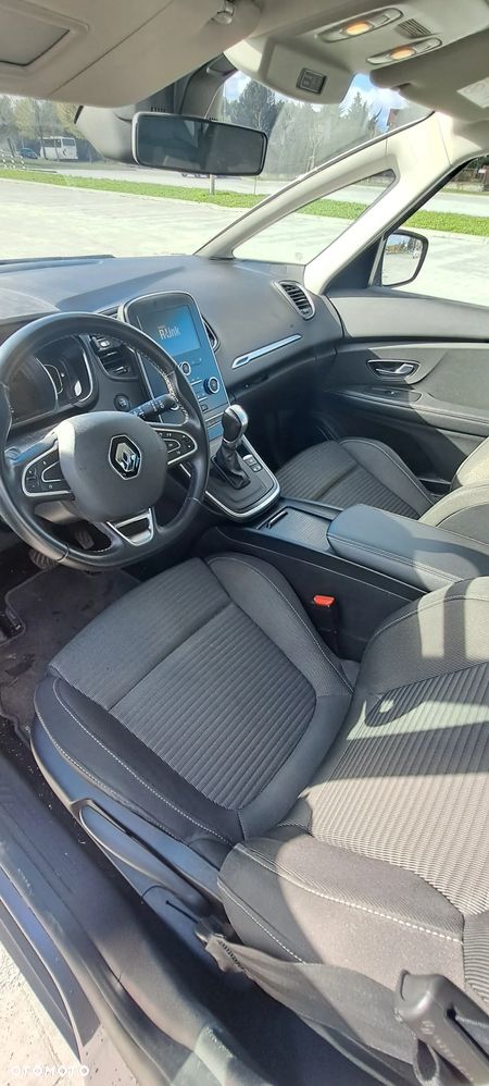 Renault Scenic - 16