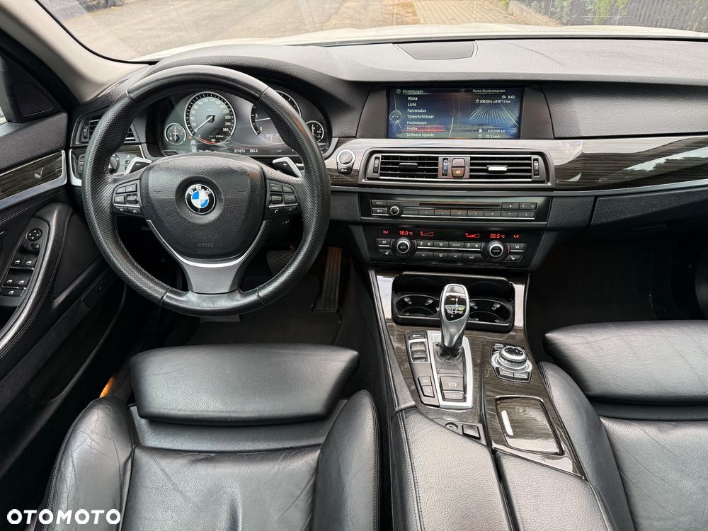BMW Seria 5 - 25
