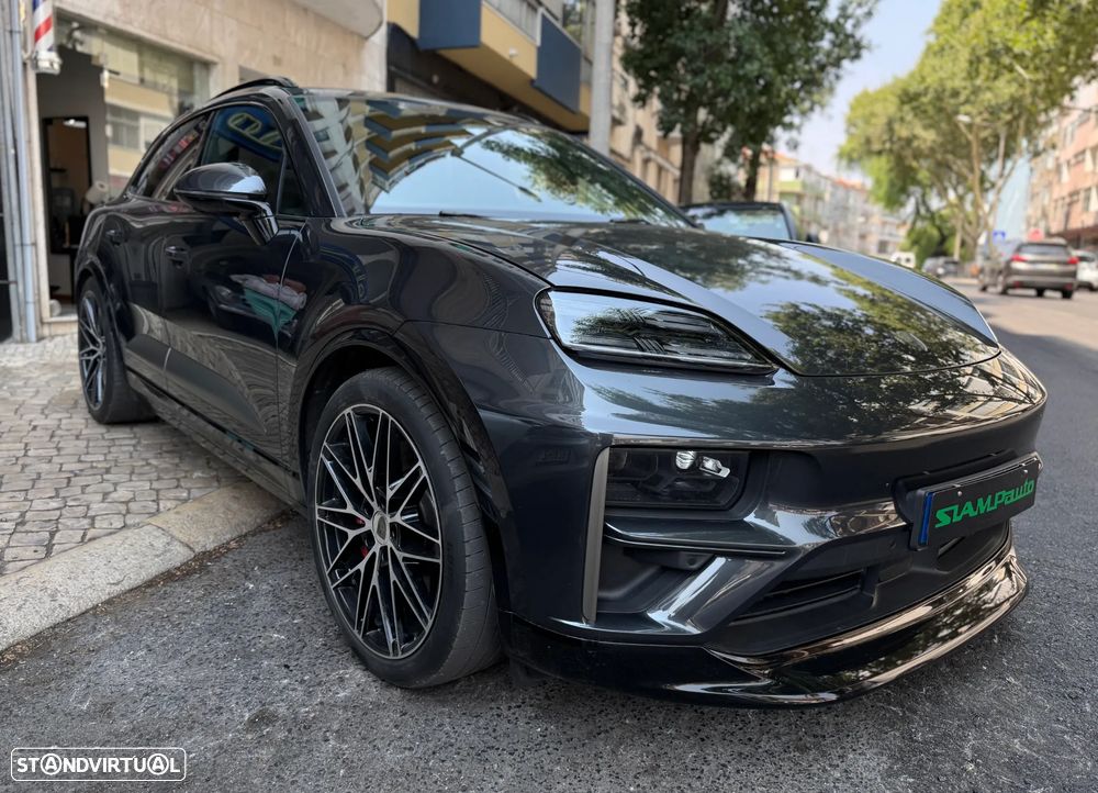 Porsche Macan Electric Turbo - 3