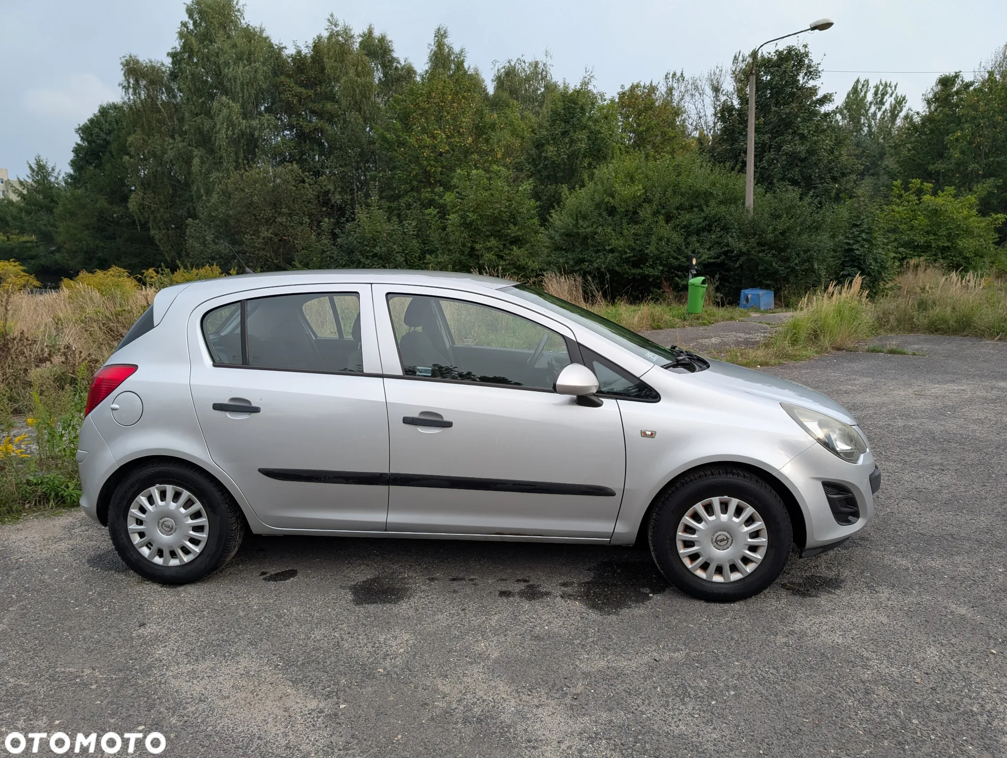 Opel Corsa 1.2 16V Edition / Active - 2