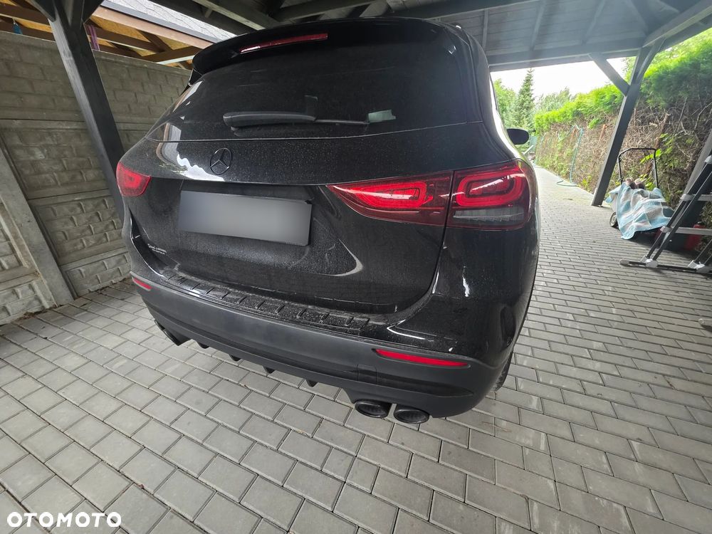 Mercedes-Benz GLA 250 4Matic 8G-DCT - 8
