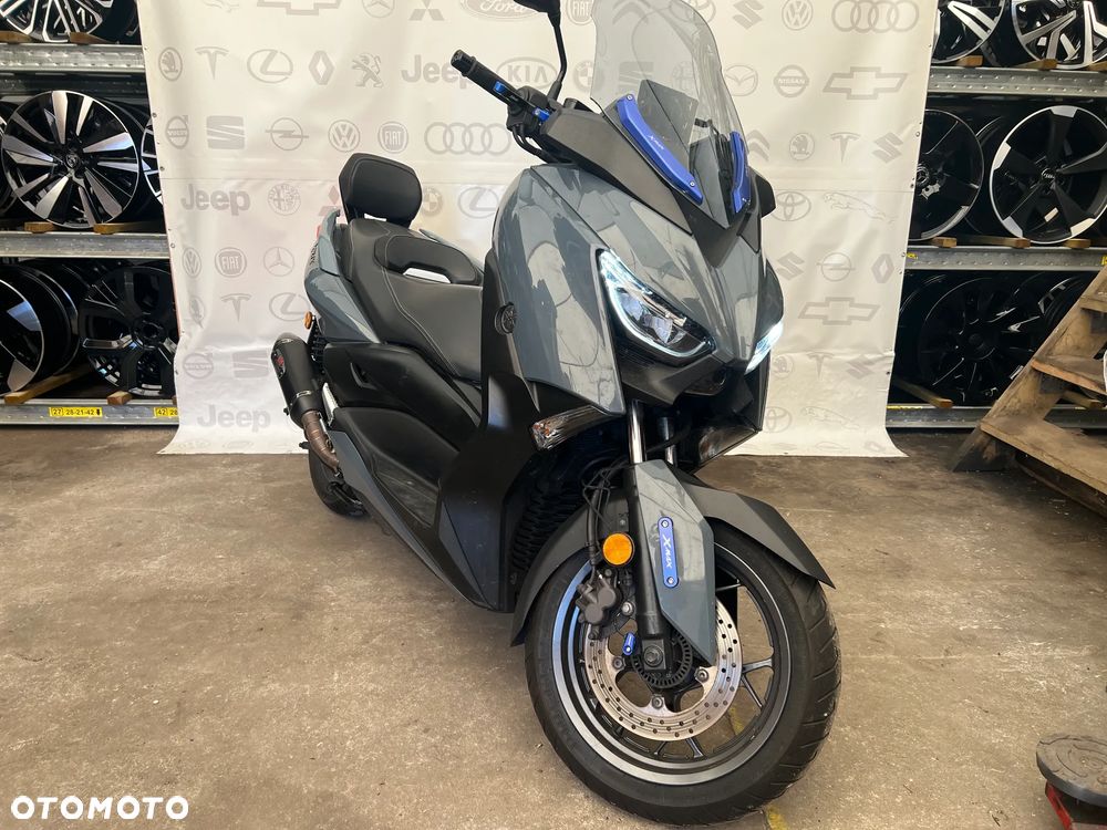 Yamaha X-max - 11