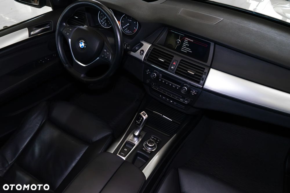 BMW X5 xDrive35d - 8