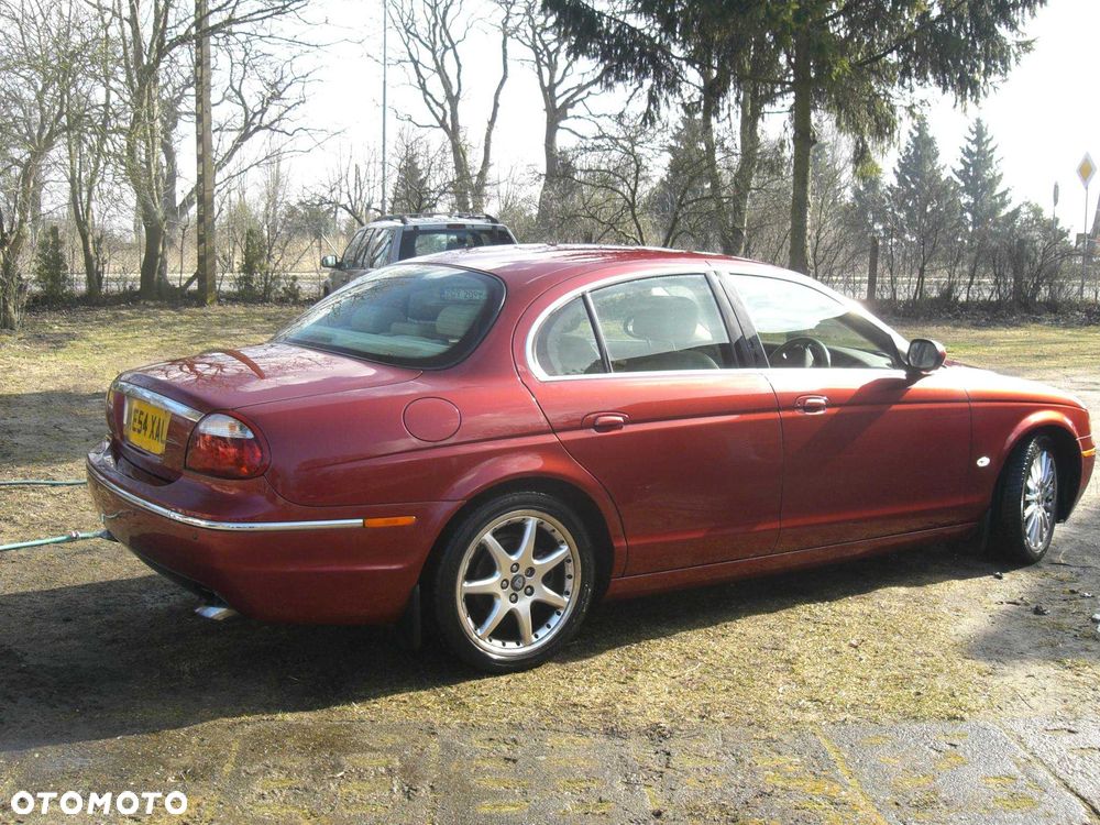 Jaguar S-Type - 7