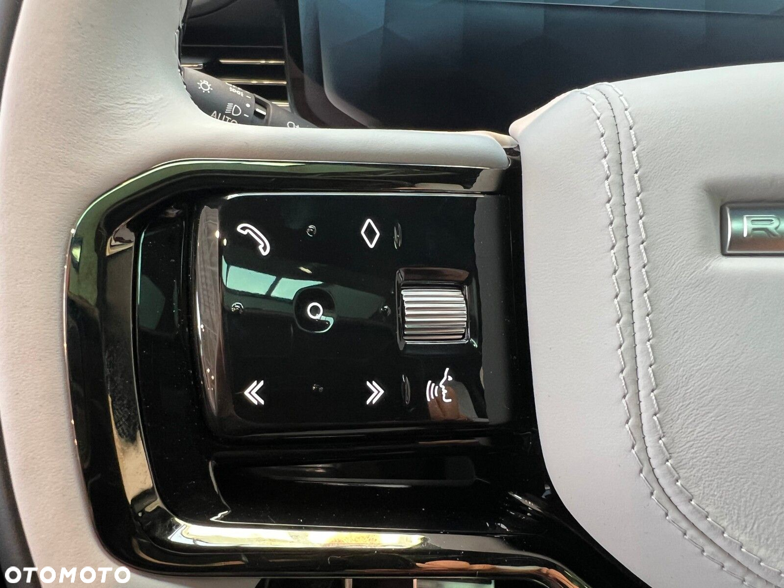 Land Rover Range Rover Sport - 15