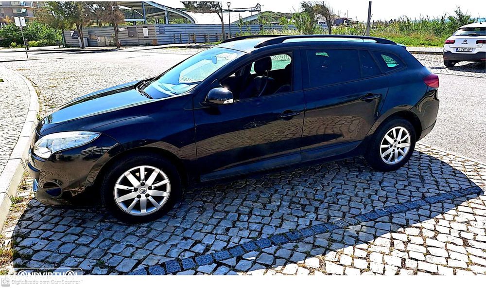 Renault Mégane Sport Tourer 1.5 dCi Dynamique - 1