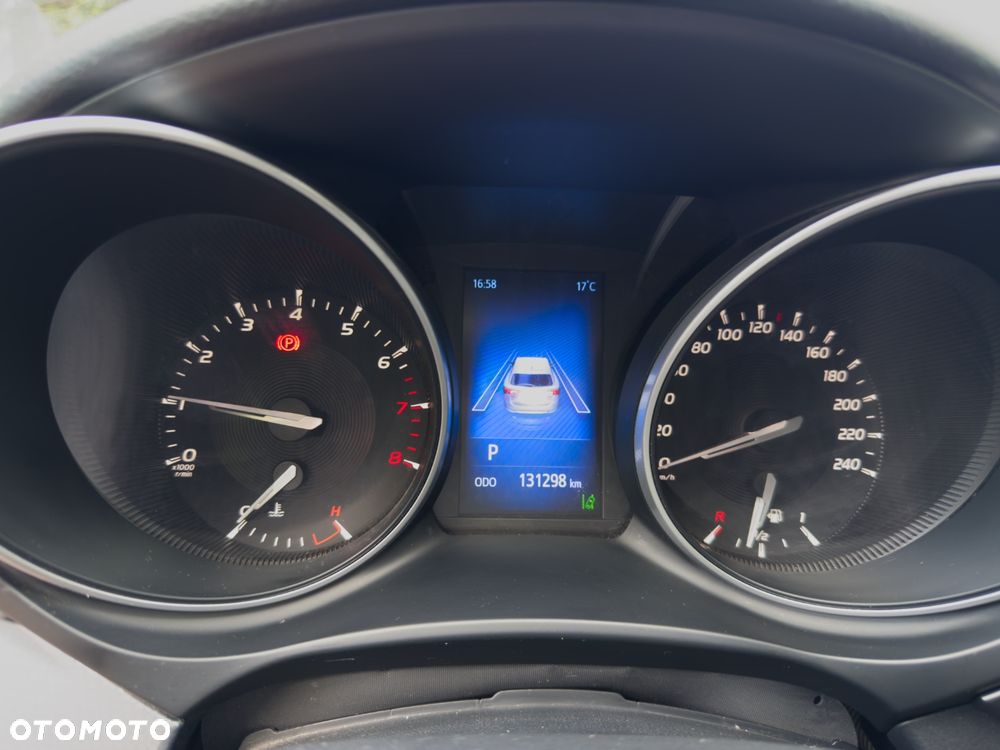 Toyota Avensis 1.8 Premium MS - 12