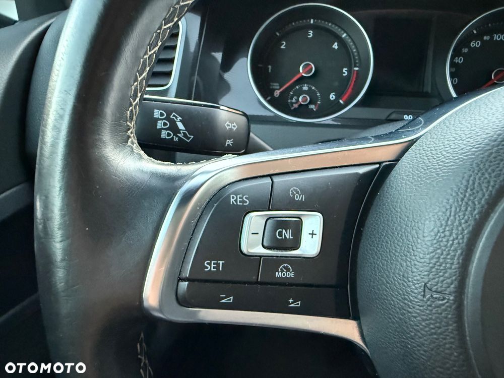 Volkswagen Golf GTD BlueMotion Technology - 13