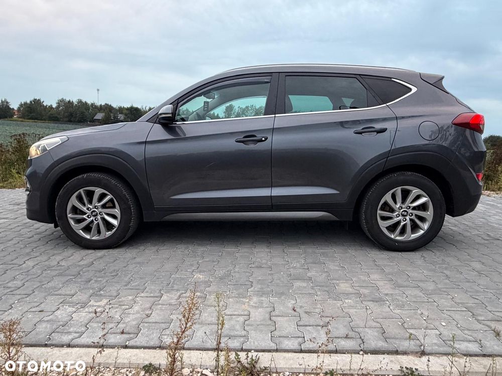 Hyundai Tucson 1.7 CRDI BlueDrive Design 2WD DCT - 24