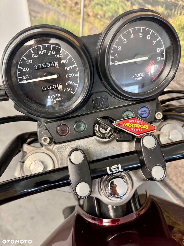 Honda CB - 9