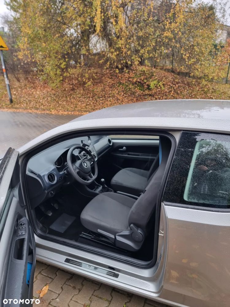 Volkswagen up! 1.0 move - 5