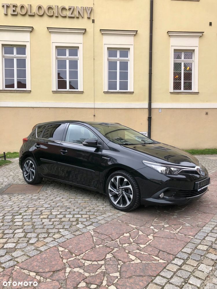 Toyota Auris Hybrid 135 Comfort - 4