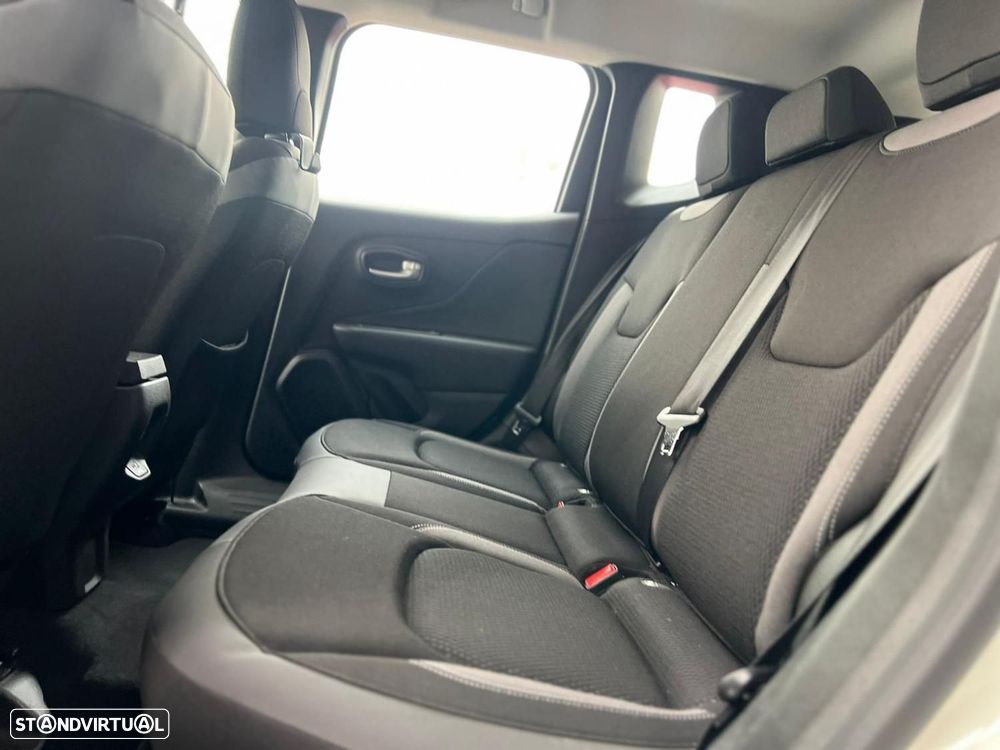 Jeep Renegade 1.5 TG e-Hybrid DCT - 7