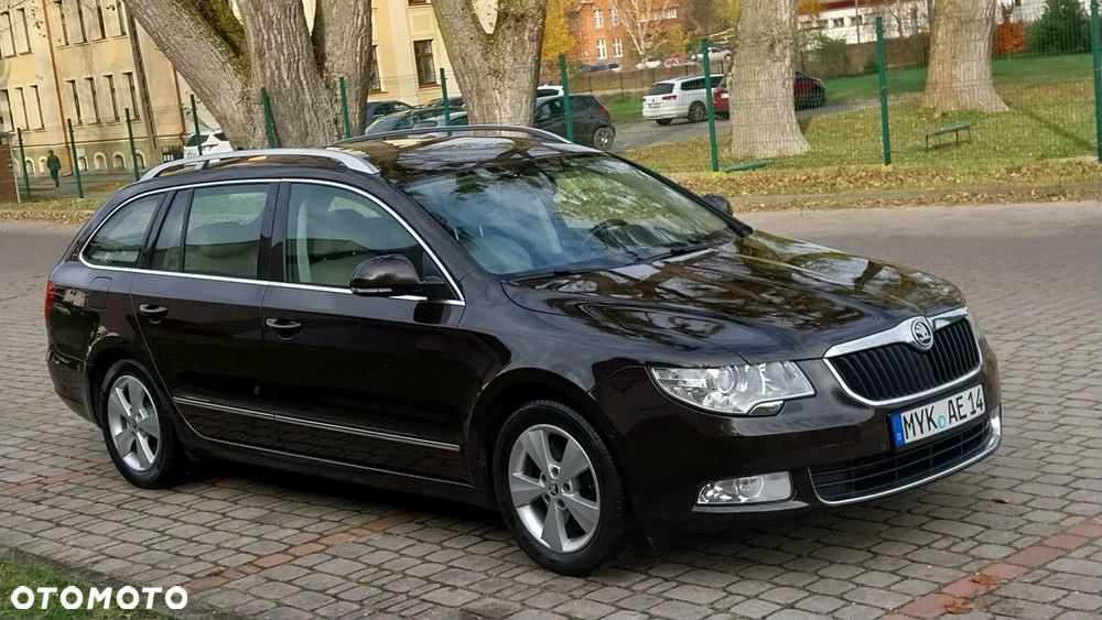 Skoda Superb 1.6 TDI Exclusive - 2