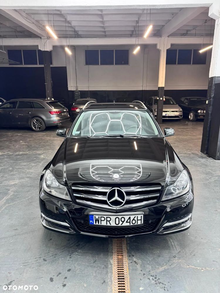 Mercedes-Benz Klasa C - 2
