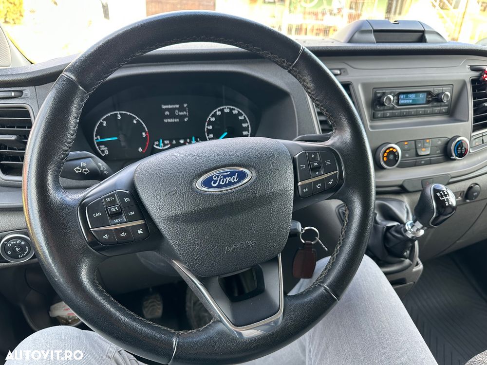 Ford Transit Custom - 19