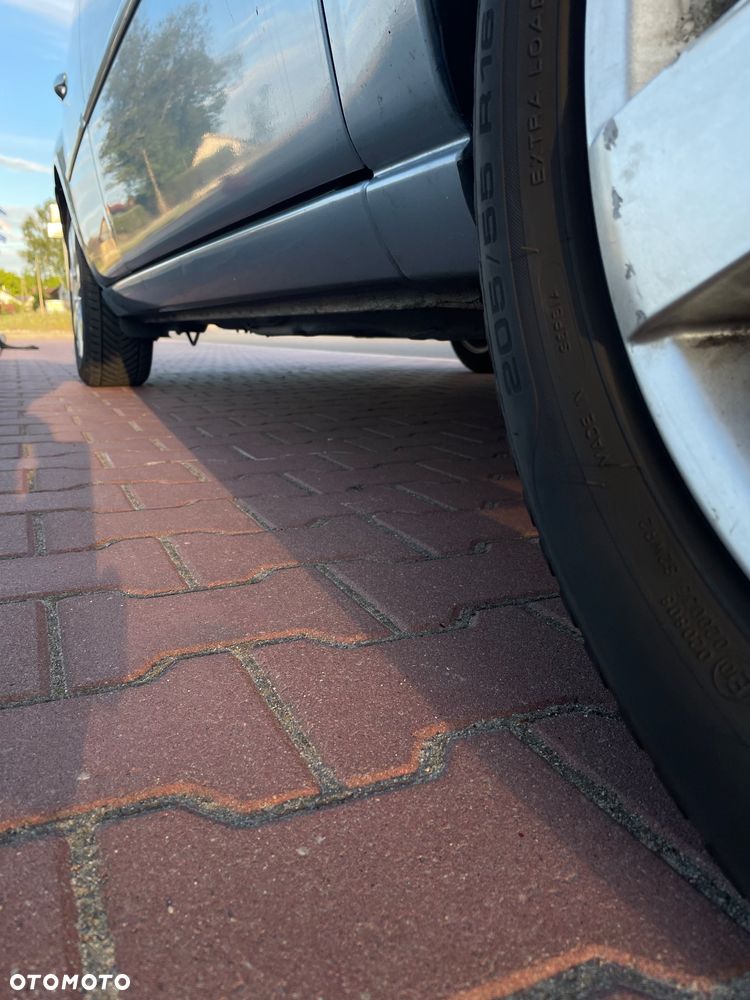Ford Mondeo 1.8 SCi Ghia - 17