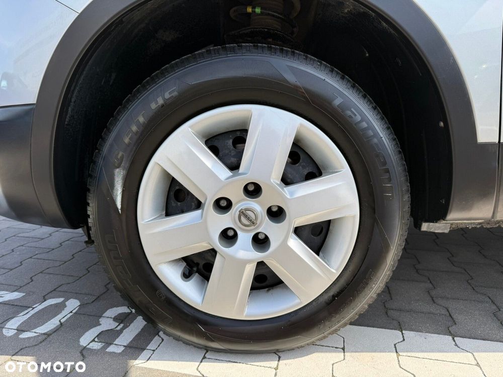 Nissan Qashqai 1.6 Visia - 26