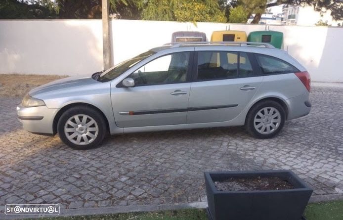 Renault Laguna Break 1.9 dCi Dynamique - 3