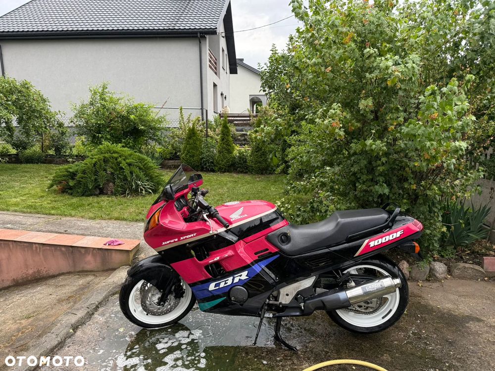 Honda CBR - 6