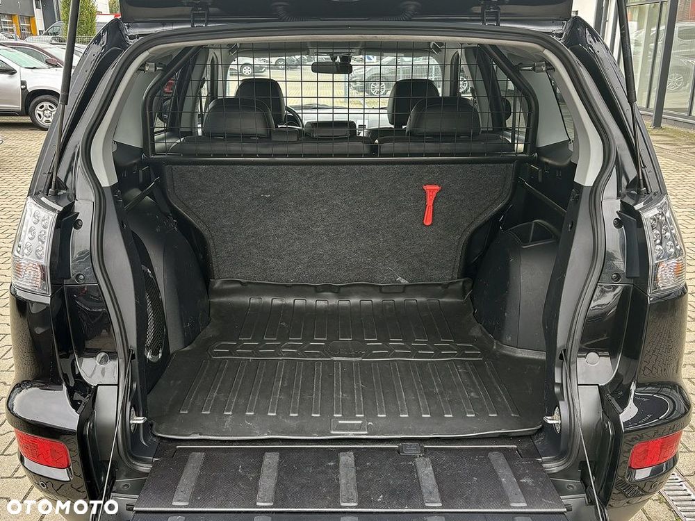 Mitsubishi Outlander 2.0 DID Intense - 22