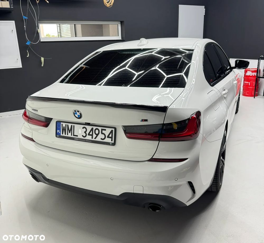 BMW Seria 3 330i xDrive M Sport sport - 1